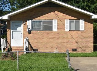 208 W Kelly Ave, Hampton, VA 23663