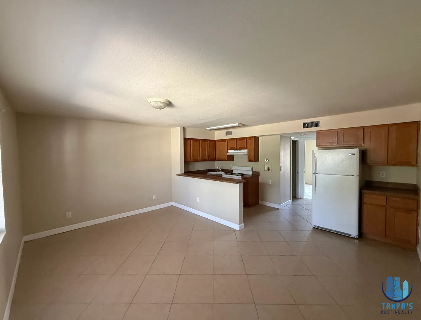 1 Bed 1 Bath Apartment At The Casabella Apartments In Clearwater, Fl *Move-In Special* — Photo 3