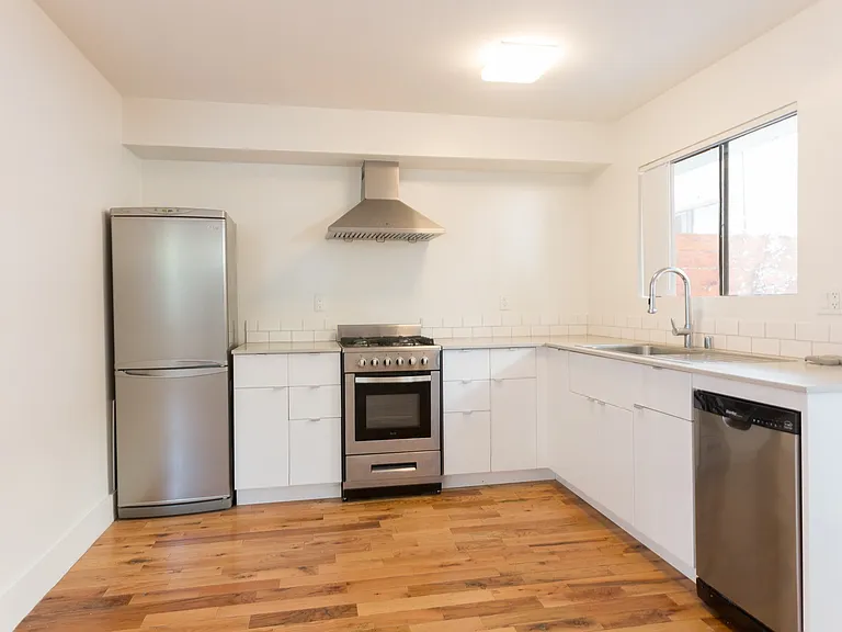 6208 Arroyo Glen St #15 — Photo 5