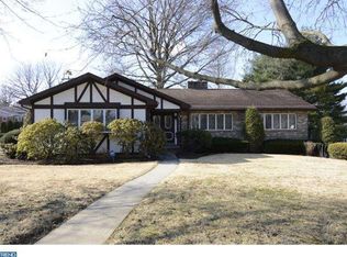 408 Autumn Ln, Reading, PA 19605