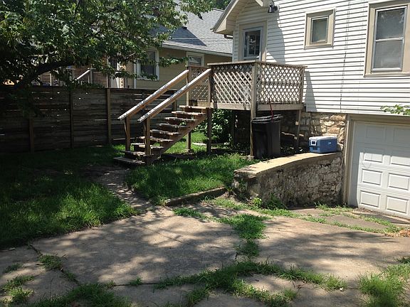 3rd image of 6129 Charlotte St