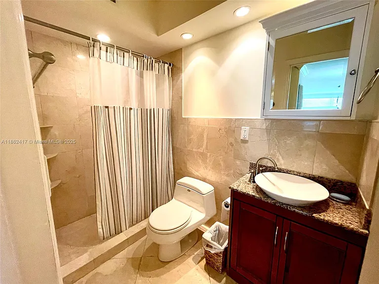 177 Ocean Lane Dr #209 — Photo 16