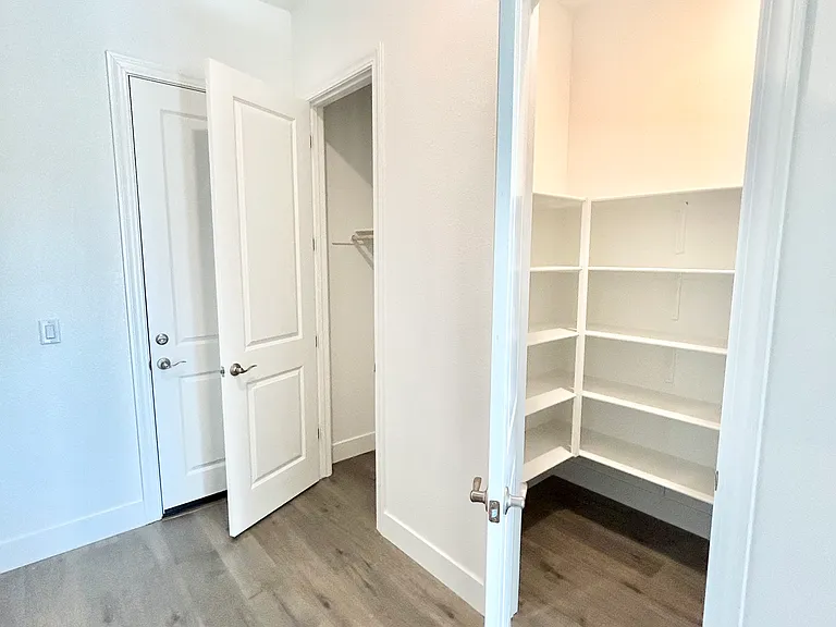 238 Apple Grove Ave — Photo 12