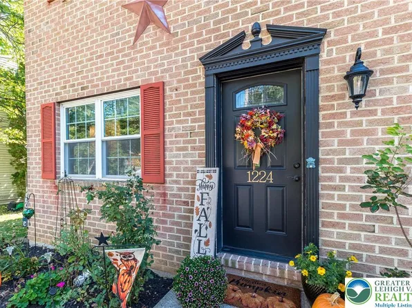 1224 Graham St, Fountain Hill, PA 18015