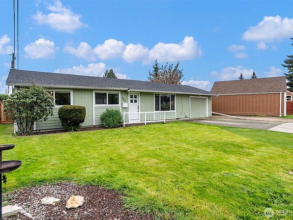 2nd image of 720 32nd Avenue