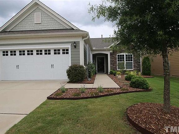 2nd image of 808 Gaston Manor Dr
