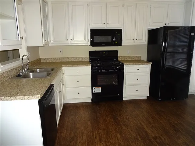 3156 Parfait Pl — Photo 4