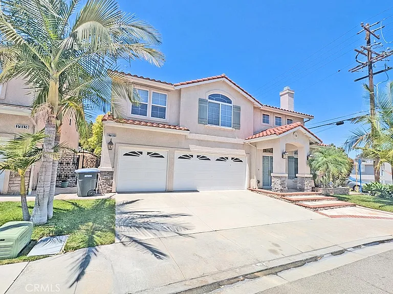17801 Powell Pl — Photo 1