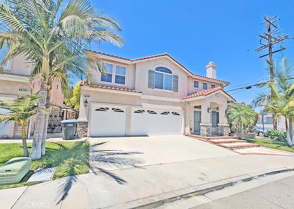 17801 Powell Pl