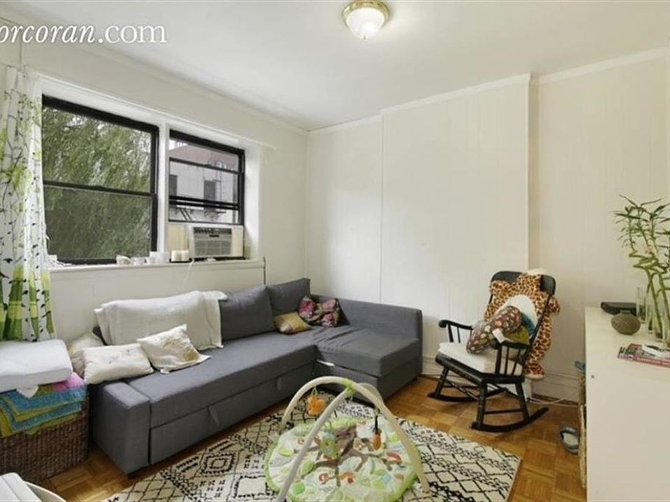1st image of 326 2nd St #2