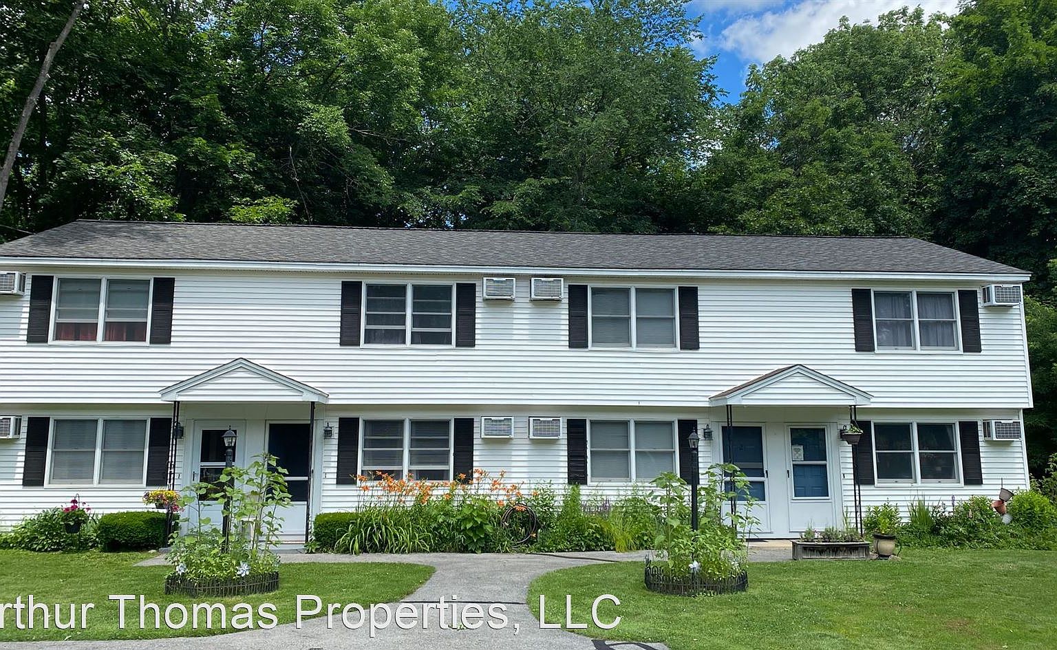 65 6th St APT 2, Dover, NH 03820 | Zillow