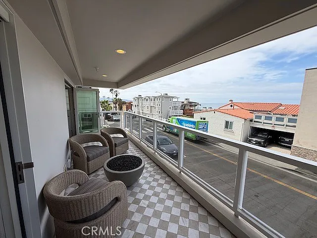 3302 Manhattan Ave — Photo 15