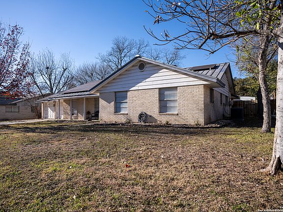 5th image of 605 Balfour Drive