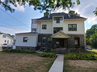 200 S Narberth Ave ##2, Narberth, PA 19072
