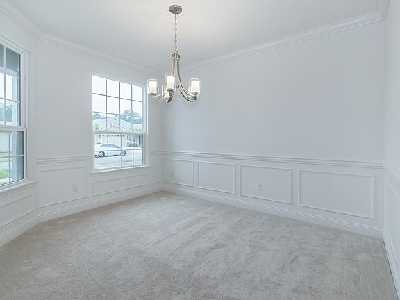 5th image of 3272 Green Leaf Way