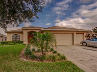 1706 Crossfield Manor Dr, Dover, FL 33527