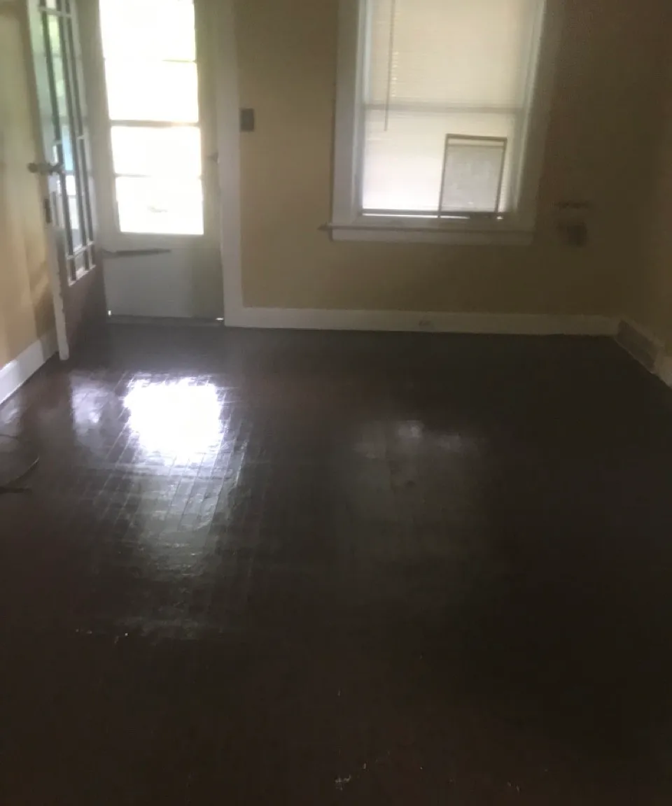 2 bed, 885 sqft, $750 — Photo 2
