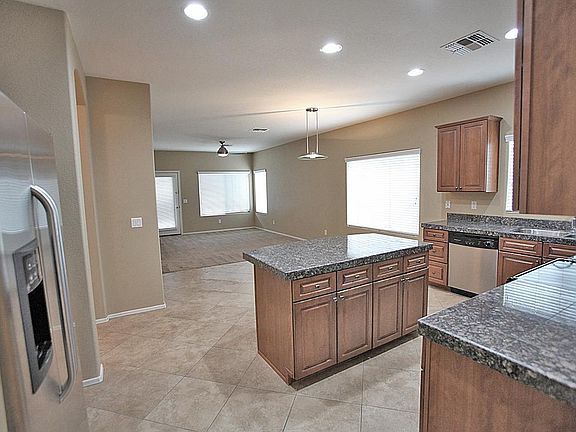 5th image of 14643 W Evans Dr
