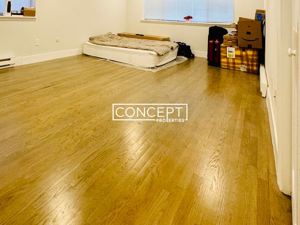 320 Hammond Pond Pkwy #103CP
