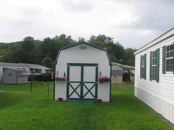 2nd image of 3093 Woodward Ave Lot 36
