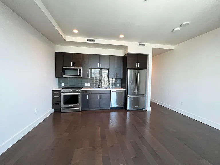 222 West Ave #1510 — Photo 6