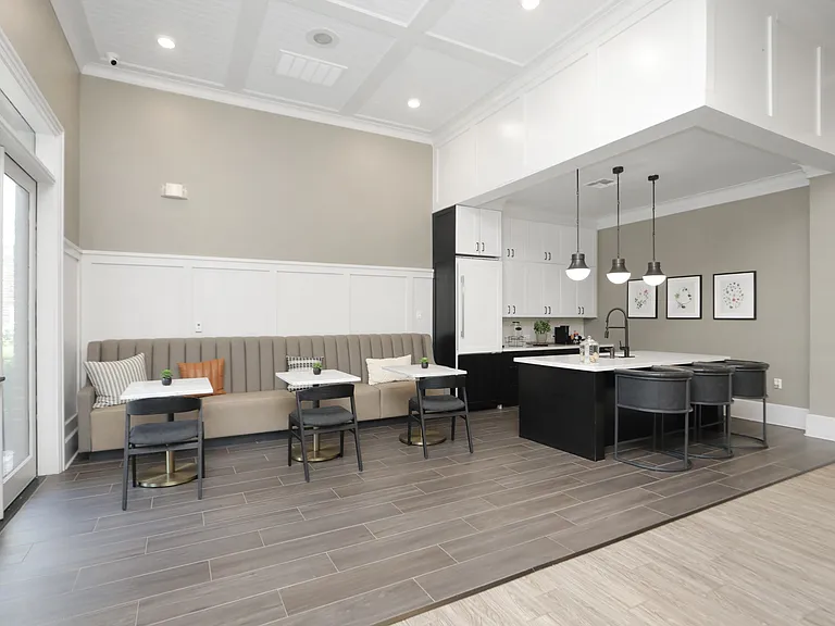Community Lounge at Madison on the Meadow Apartments in Stafford, TX 77477
