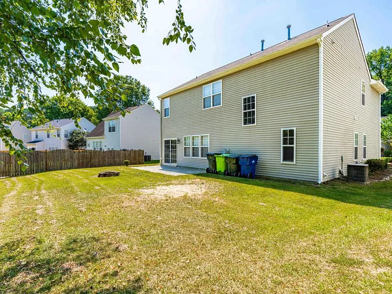 5435 Seaspray Ln — Photo 36