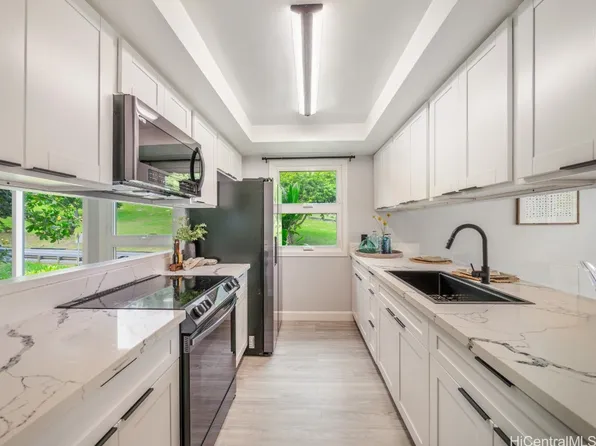 47-160D Hui Alaiaha Pl #D104, Kaneohe, HI 96744