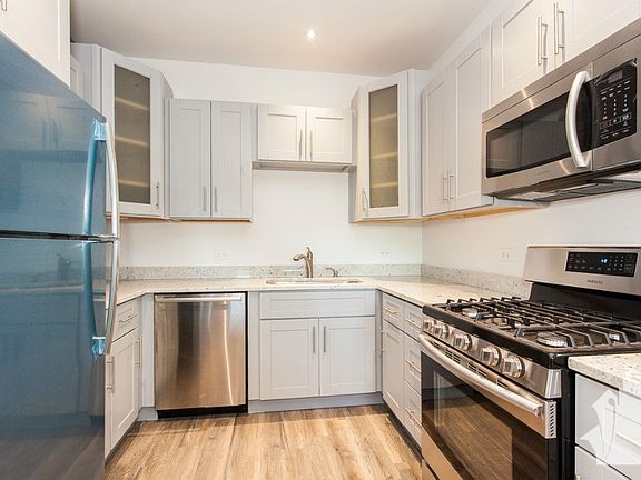 5th image of 2070 N Humboldt Blvd #2