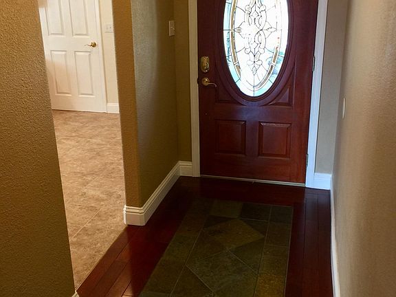 3rd image of 1442 Sprucewood Dr