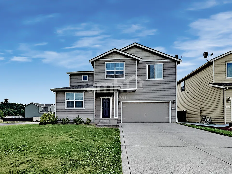 370 Lolo Trail Ave
