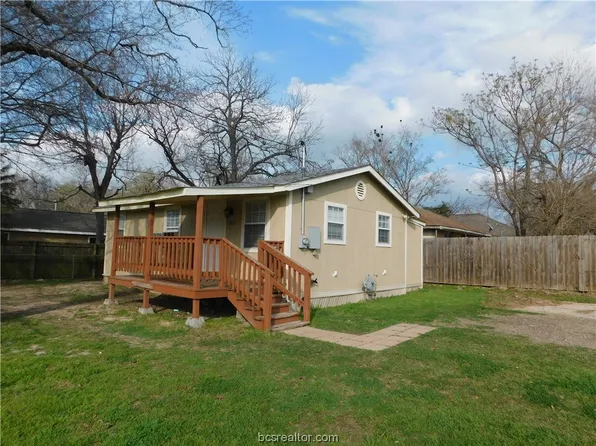 303 N Brazos Ave, Bryan, TX 77803