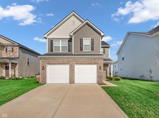 3053 Creekridge Ct, Columbus, IN 47201