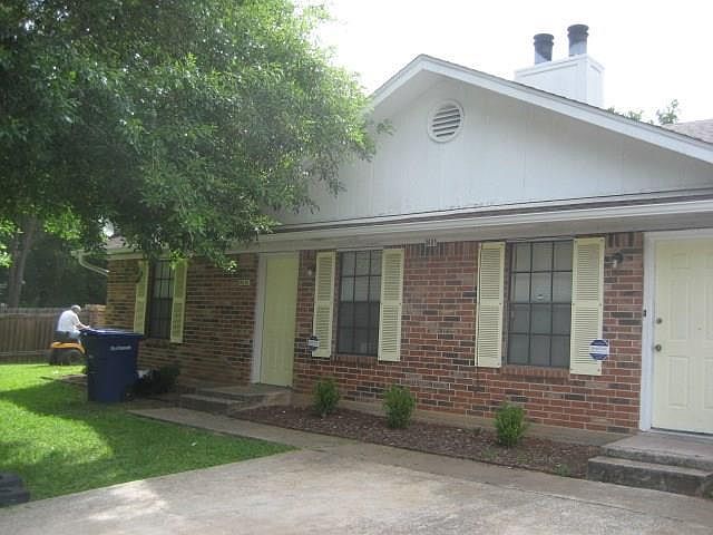 1st image of 3001 Manor Ln APT B