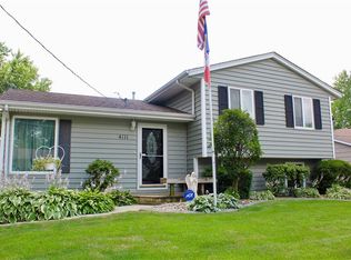 4111 E Madison Ave, Des Moines, IA 50317