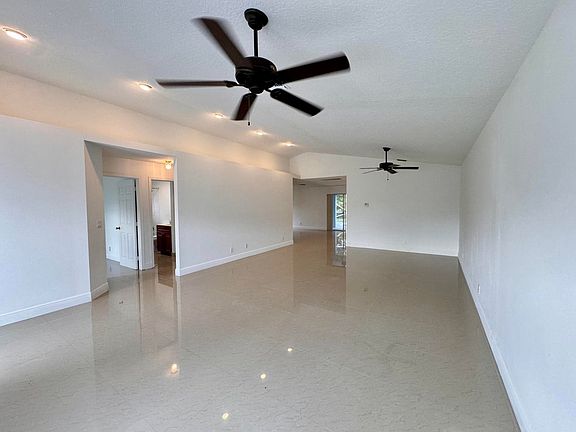 5th image of 1132 Hatteras Cir #0