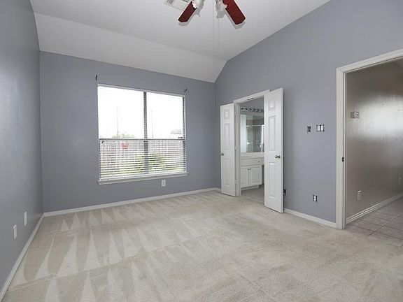 2nd image of 21043 Sun Creek Dr