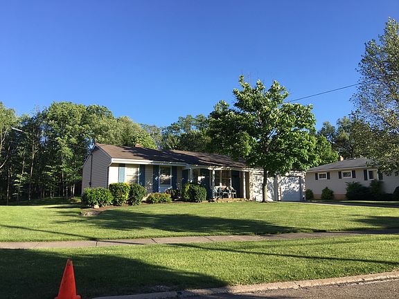 2nd image of 873 Wellmon St