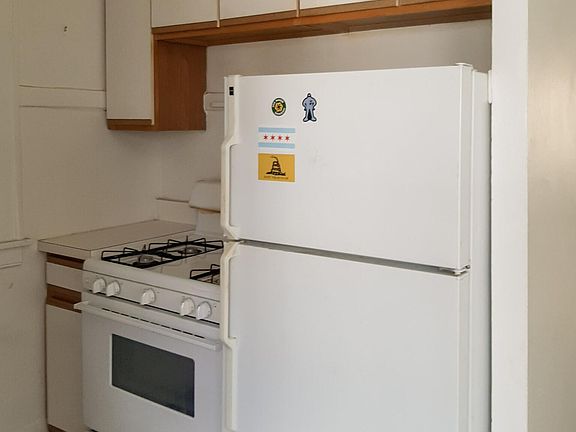 2nd image of 1619 W Sunnyside Ave #3S