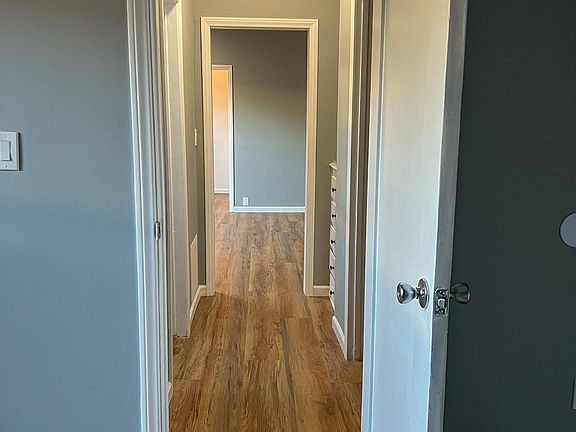 5th image of 601 N Rossmore Ave APT 203