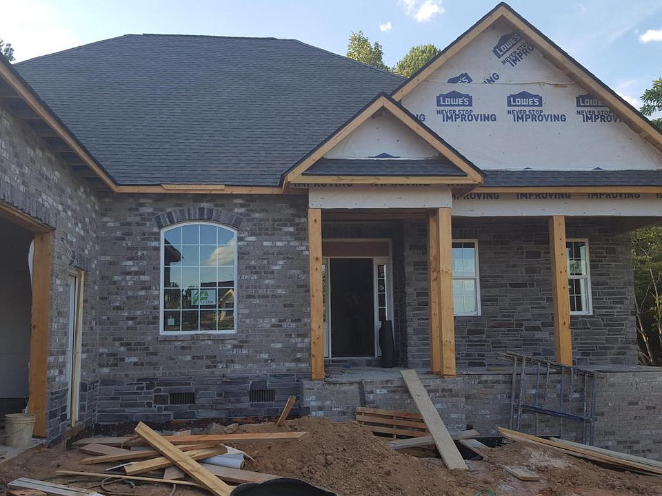 1st image of 210 Coyatee Dr