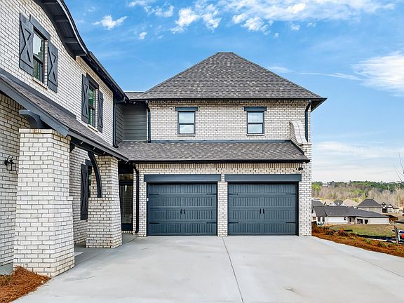 4th image of 3919 Calvert Cir