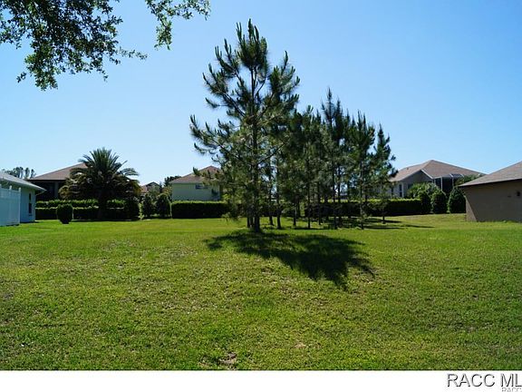 2nd image of 2639 N Brentwood Cir