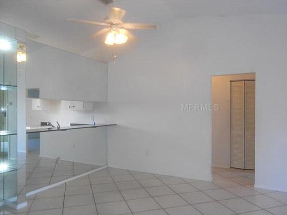 4th image of 4041 Ponea Dr