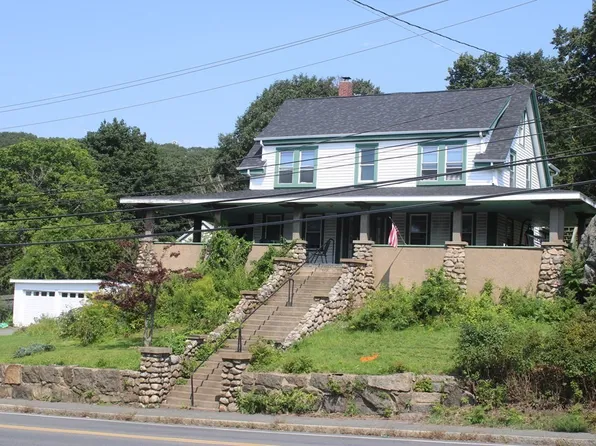 118 Eastern Ave, Gloucester, MA 01930