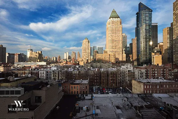 Sold by Warburg | media 13