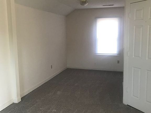 4th image of 137 W Sevier Ave #2