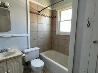 2121 Culbertson Ave #B, New Albany, IN 47150
