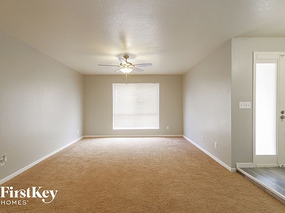 5th image of 10634 N 45th Dr