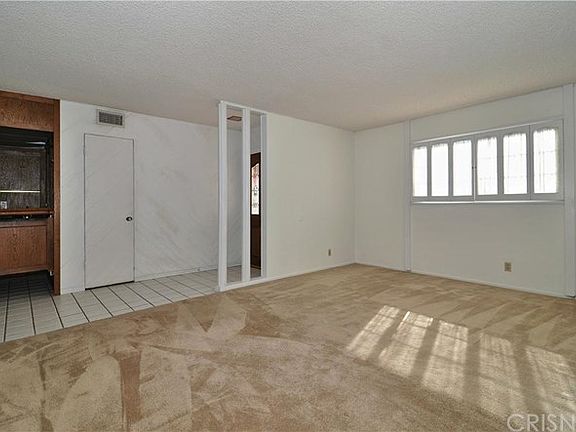 2nd image of 24201 Hamlin St